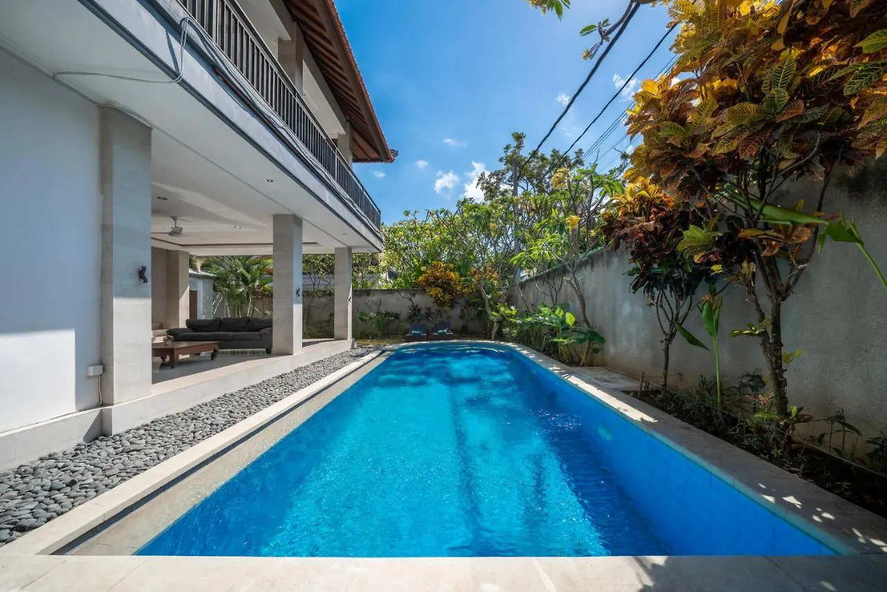Villa Devina - Seminyak Σεμινιάκ